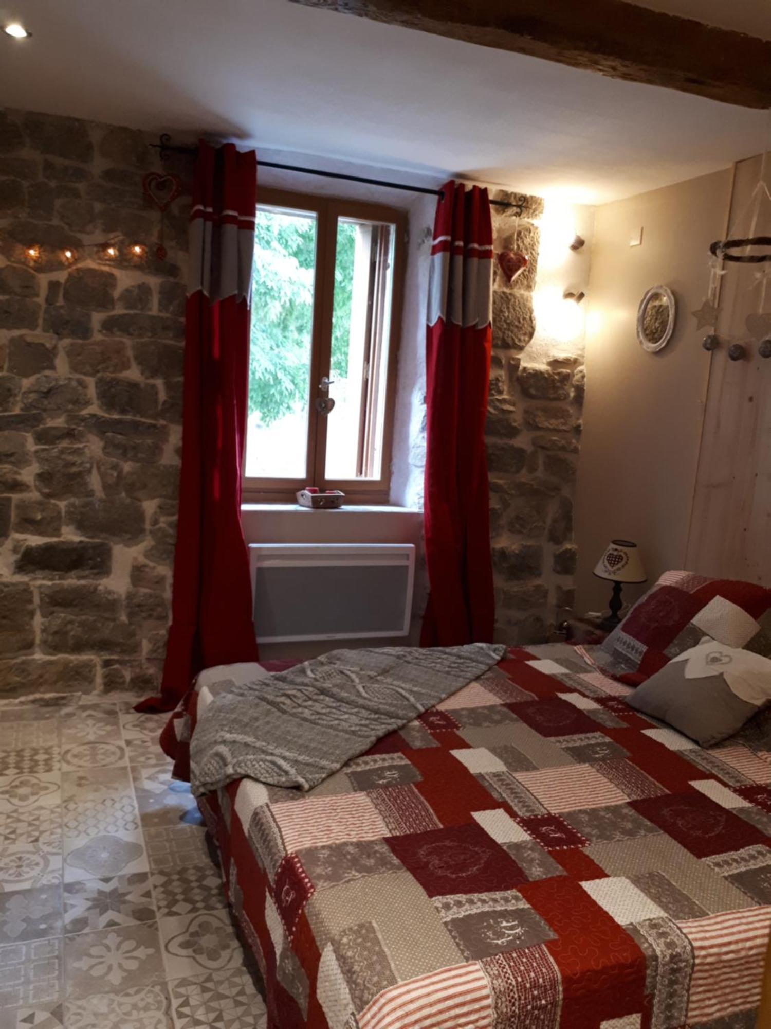 Chambres D Hotes Le Clos Des Vins D Anges Saint-Pierre-des-Champs Bagian luar foto